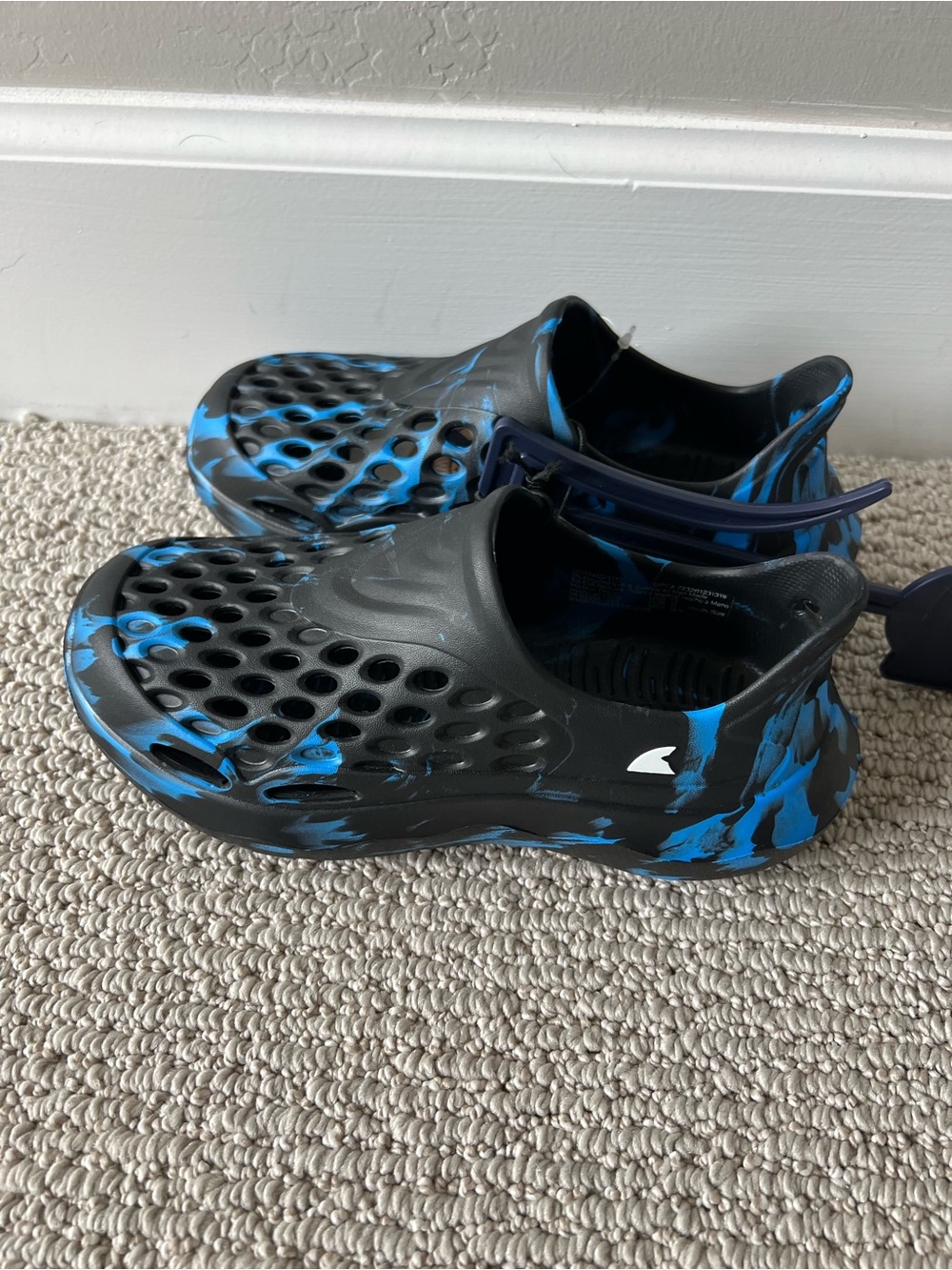 Rugged Shark Slip on Water shoes size13 NWT $15